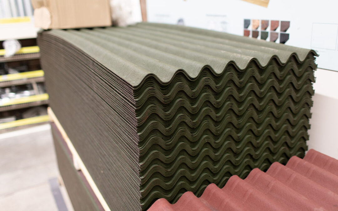 Differences Between Roofing Materials (Asphalt, Metal, Tile) for Local Climates