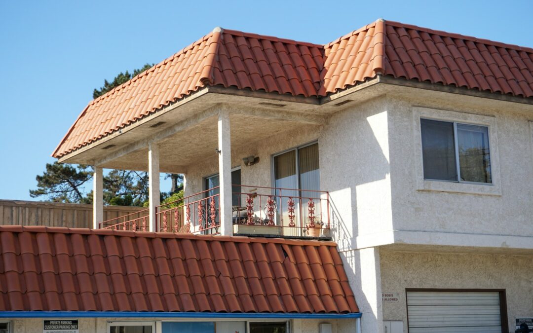 Inland Mendocino Roofs vs. Coastal Roofs: What They Need