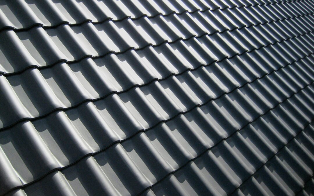 Summer Heat and UV Roof Performance in Ukiah vs. Fort Bragg