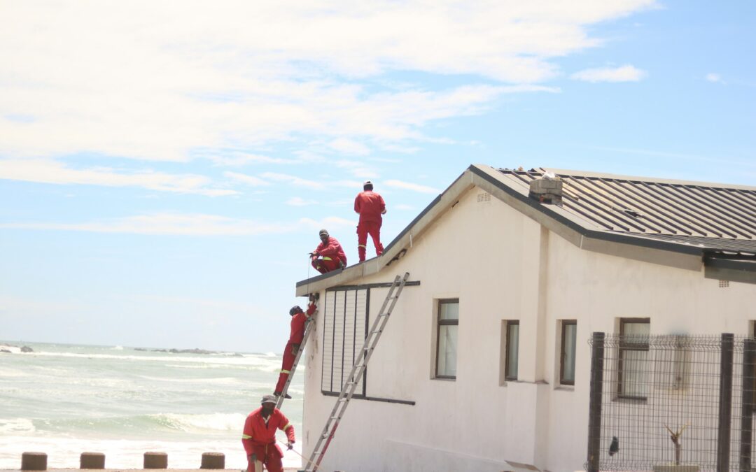 Roof Maintenance ROI in Mendocino County: Small Fixes vs. Major Repairs